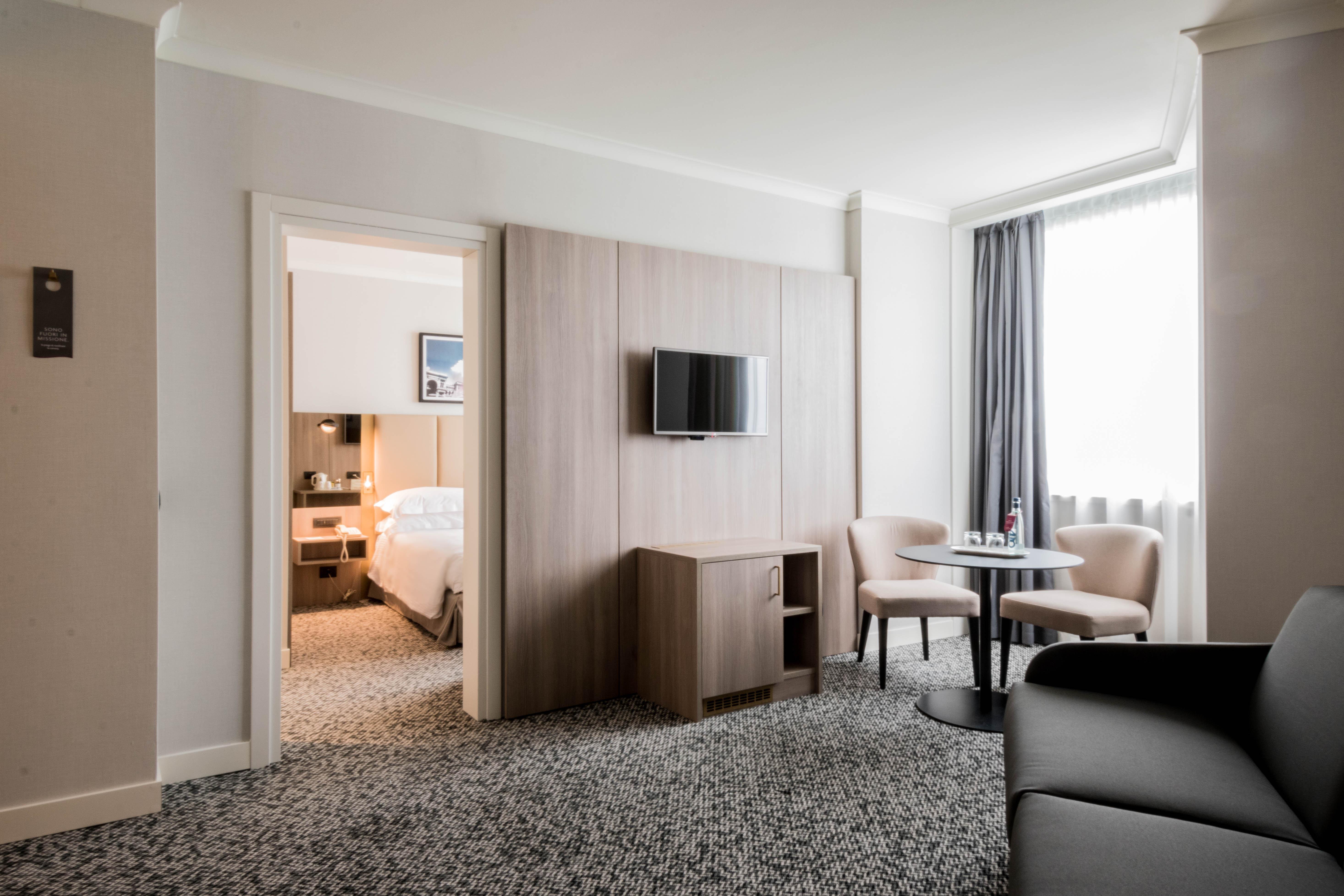 Hotel Crowne Plaza Milan Linate By Ihg San Donato Milanese Exterior foto